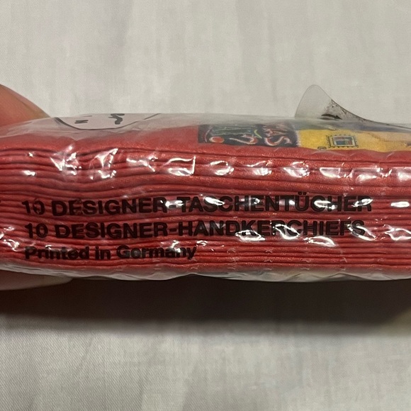 New VINTAGE Designer Collection 10 Christmas Handkerchiefs Santa Designed - Picture 4 of 6